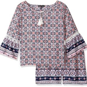 My Michelle Girls 2 Pc Outfit Bell Sleeve Top Shorts Set Size S 7/8 NWT